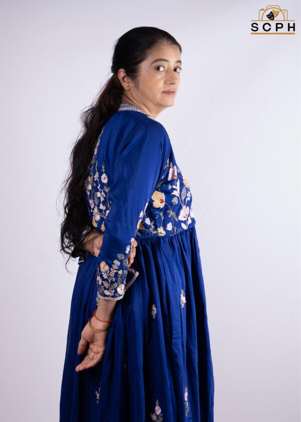 Madhavi Mandar Raravikar - Image 5